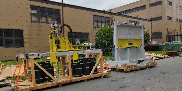 重型設(shè)備搬運是怎么施工的？屹星機電分享