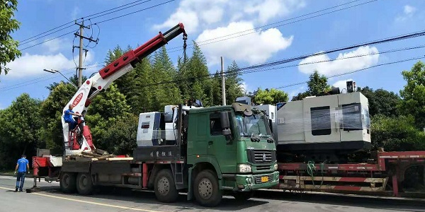 屹星設(shè)備搬運(yùn)公司解讀：影響設(shè)備搬運(yùn)工作的因素是什么？