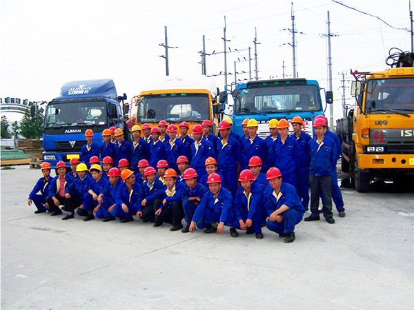 服務(wù)團(tuán)隊(duì)