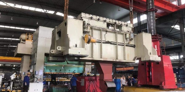 工廠設備搬運上樓選擇上海屹星